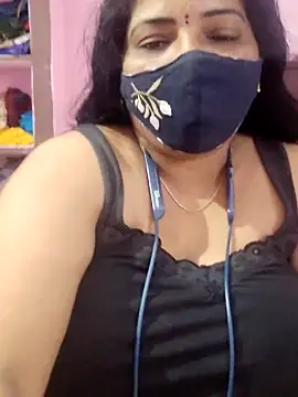 Snapshot of lathikaqueentamil chatting on September 25, 9:18 pm lathikaqueentamil online show from September 25, 9:18 pm