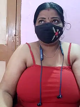 Snapshot of lathikaqueentamil chatting on September 27, 2:27 am lathikaqueentamil online show from September 27, 2:27 am