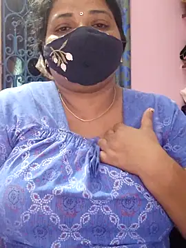 Snapshot of lathikaqueentamil chatting on October 26, 10:21 am lathikaqueentamil online show from October 26, 10:21 am