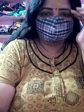 Snapshot of lathikaqueentamil chatting on October 31, 1:28 am lathikaqueentamil online show from October 31, 1:28 am