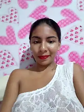 Snapshot of chaparritahot99 chatting on July 25, 10:24 am chaparritahot99 online show from July 25, 10:24 am