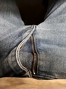 Snapshot of Ajayy01 chatting on December 1, 5:40 pm Ajayy01 online show from December 1, 5:40 pm