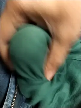 Snapshot of Ajayy01 chatting on December 4, 4:27 pm Ajayy01 online show from December 4, 4:27 pm