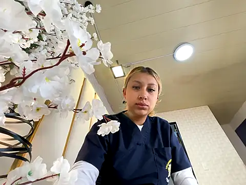 CamilleMilano online show from September 13, 6:24 am