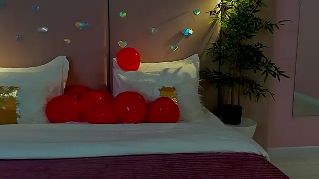 NoraHaynes online show from February 14, 3:14 am