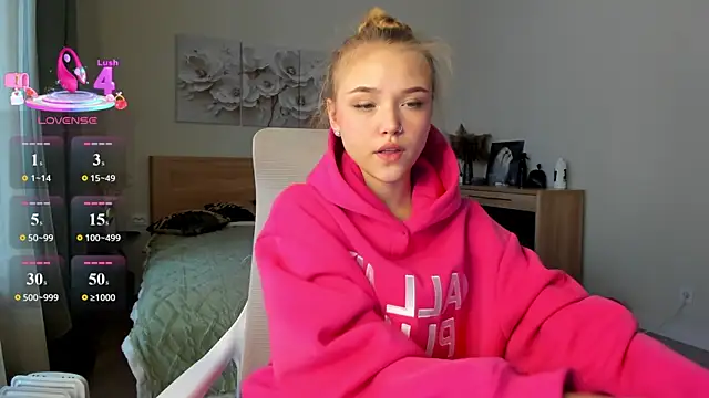 flooora 0 online show from May 7, 1:55 am