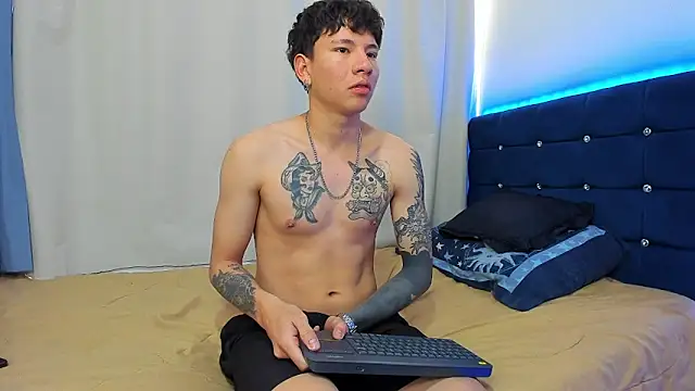 Tatiiana n Damiian online show from October 20, 9:48 pm