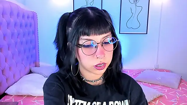 Rose 72 online show from September 23, 7:17 pm