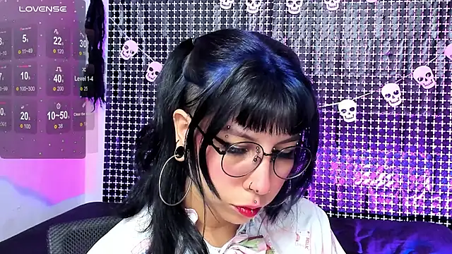 Rose 72 online show from November 29, 9:29 pm