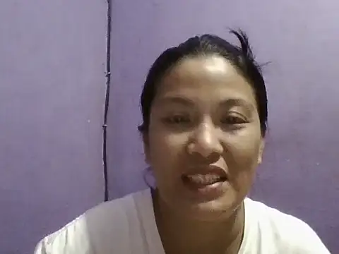 Uniquebeauty32 online show from November 4, 11:04 pm