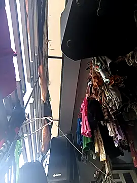 Uniquebeauty32 online show from March 13, 11:33 pm