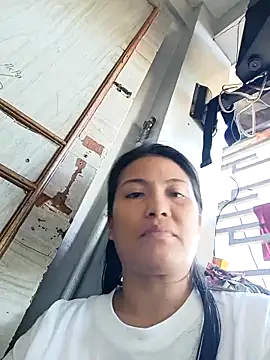 Uniquebeauty32 online show from March 16, 12:06 am