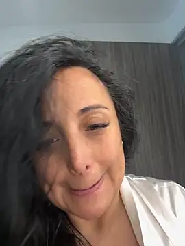 Snapshot of hotadhara01 chatting on October 29, 2:30 pm hotadhara01 online show from October 29, 2:30 pm