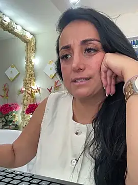 hotadhara01 online show from March 4, 4:46 pm