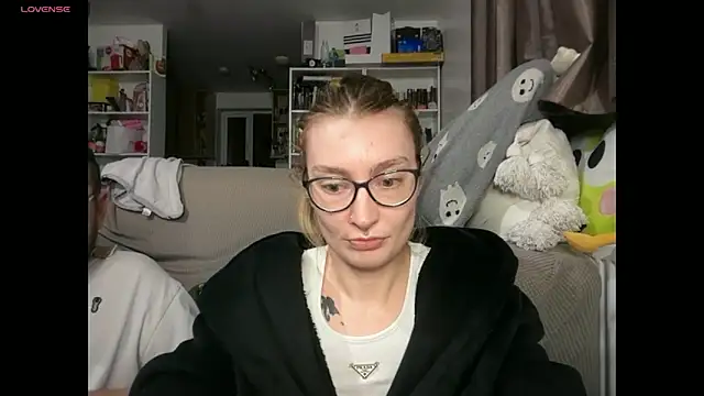 harleyblair online show from March 4, 11:11 pm