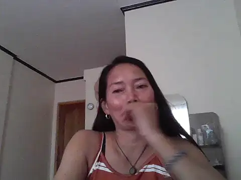 Snapshot of Asianwild_matured4uxx chatting on September 22, 7:21 am Asianwild matured4uxx online show from September 22, 7:21 am