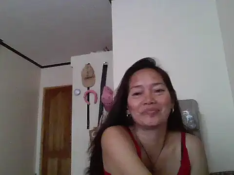 Snapshot of Asianwild_matured4uxx chatting on November 16, 11:21 pm Asianwild matured4uxx online show from November 16, 11:21 pm