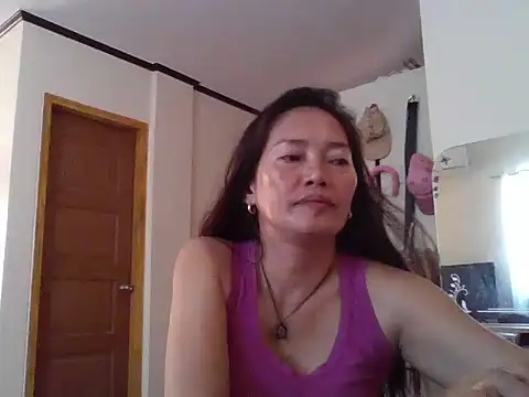 Snapshot of Asianwild_matured4uxx chatting on November 22, 1:26 am Asianwild matured4uxx online show from November 22, 1:26 am