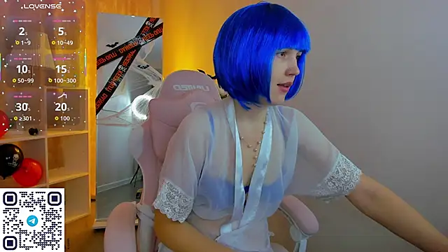 MalvinaDream online show from October 27, 1:20 am