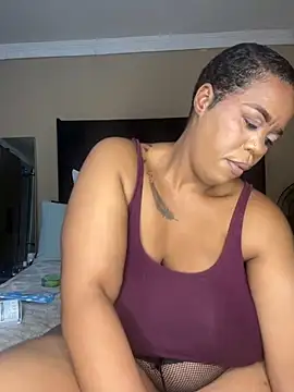 Snapshot of THICKBUNNYCHICKxxx chatting on September 28, 7:41 pm THICKBUNNYCHICKxxx online show from September 28, 7:41 pm