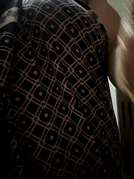 Snapshot of THICKBUNNYCHICKxxx chatting on October 21, 8:20 pm THICKBUNNYCHICKxxx online show from October 21, 8:20 pm