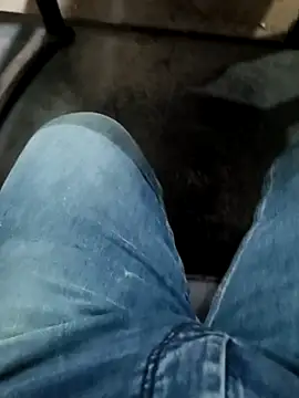 Snapshot of indian_pavi chatting on December 18, 8:42 am indian pavi online show from December 18, 8:42 am