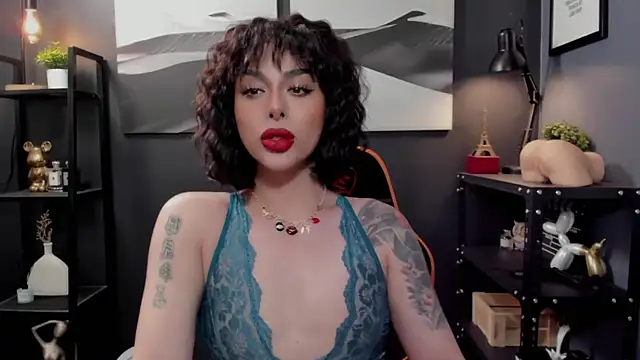 Snapshot of LUNACOCKSLAYER chatting on September 21, 1:24 pm LUNACOCKSLAYER online show from September 21, 1:24 pm