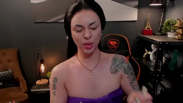 Snapshot of LUNACOCKSLAYER chatting on September 27, 10:26 pm LUNACOCKSLAYER online show from September 27, 10:26 pm