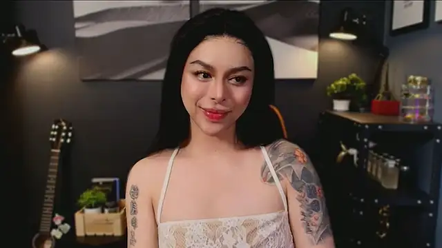 Snapshot of LUNACOCKSLAYER chatting on November 9, 8:51 pm LUNACOCKSLAYER online show from November 9, 8:51 pm