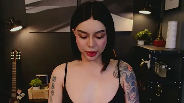 Snapshot of LUNACOCKSLAYER chatting on November 27, 2:41 pm LUNACOCKSLAYER online show from November 27, 2:41 pm