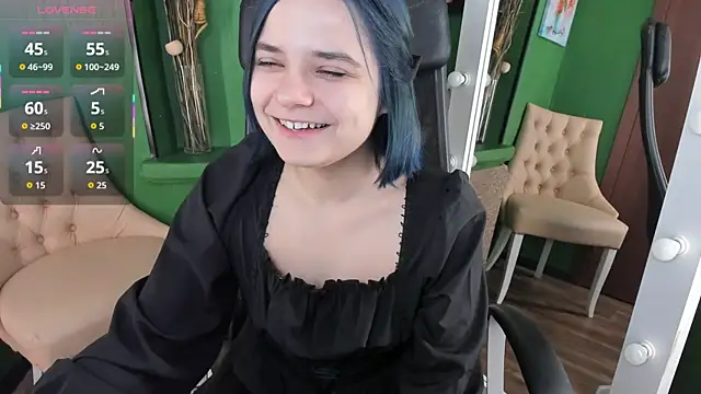 Snapshot of Gina_Dawson chatting on November 18, 9:58 am Gina Dawson online show from November 18, 9:58 am