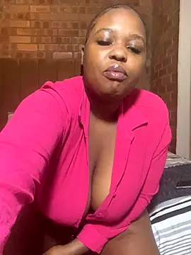 Snapshot of SEXYBOOBS21D chatting on October 19, 11:11 am SEXYBOOBS21D online show from October 19, 11:11 am