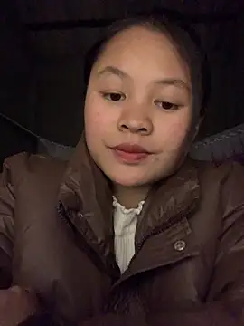 Snapshot of NhuFox chatting on December 1, 1:05 pm NhuFox online show from December 1, 1:05 pm