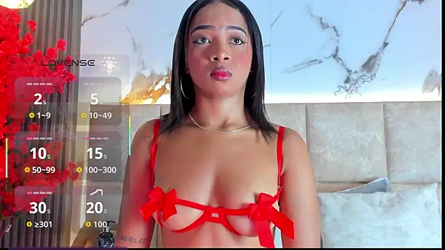 Snapshot of KarolBlanco chatting on June 1, 7:15 pm KarolBlanco online show from June 1, 7:15 pm