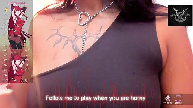 Snapshot of Saraa_Graham chatting on October 7, 4:04 pm Saraa Graham online show from October 7, 4:04 pm