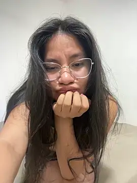 Snapshot of johanageminis chatting on November 5, 12:54 am johanageminis online show from November 5, 12:54 am