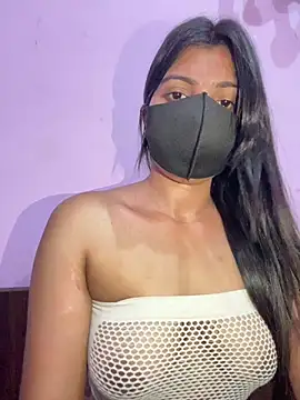 Snapshot of _01ruhi chatting on September 28, 6:35 pm  01ruhi online show from September 28, 6:35 pm