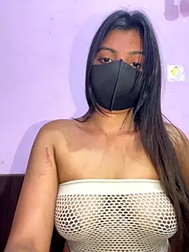 Snapshot of _01ruhi chatting on October 23, 6:06 pm  01ruhi online show from October 23, 6:06 pm