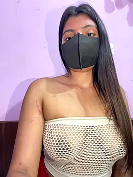 Snapshot of _01ruhi chatting on October 28, 6:32 pm  01ruhi online show from October 28, 6:32 pm