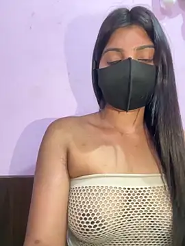 Snapshot of _01ruhi chatting on November 30, 7:18 pm 01ruhi online show from November 30, 7:18 pm