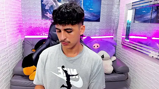 Alan Del Reyx online show from January 15, 4:50 am