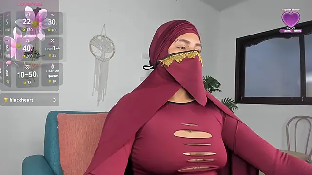 Snapshot of zali_mahamed chatting on October 28, 9:13 am zali mahamed online show from October 28, 9:13 am