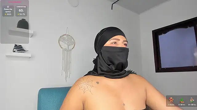 Snapshot of zali_mahamed chatting on December 4, 10:24 am zali mahamed online show from December 4, 10:24 am