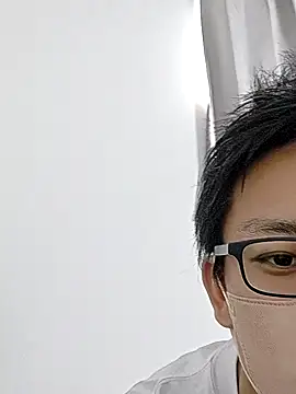 mitsuki0915 online show from April 14, 1:44 am