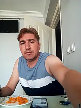 Snapshot of mert0359 chatting on September 14, 12:37 pm mert0359 online show from September 14, 12:37 pm