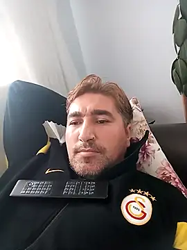 Snapshot of mert0359 chatting on September 29, 10:09 am mert0359 online show from September 29, 10:09 am