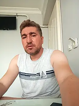 Snapshot of mert0359 chatting on October 21, 1:56 pm mert0359 online show from October 21, 1:56 pm