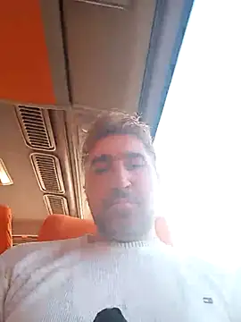 Snapshot of mert0359 chatting on November 4, 1:21 pm mert0359 online show from November 4, 1:21 pm