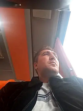 Snapshot of mert0359 chatting on November 7, 1:22 pm mert0359 online show from November 7, 1:22 pm