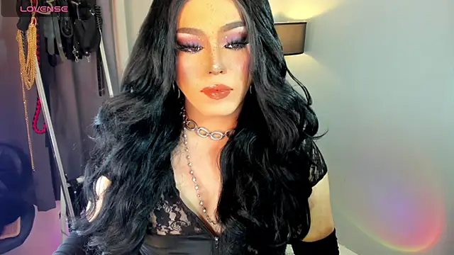 Snapshot of MagnaCumLoader17 chatting on September 8, 9:25 pm MagnaCumLoader17 online show from September 8, 9:25 pm